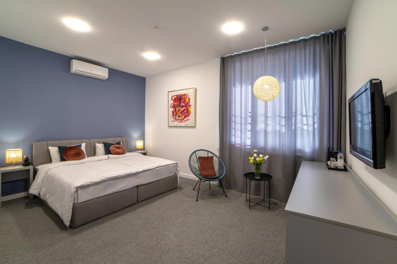 Benefice Hotel 耶烈万 外观 照片