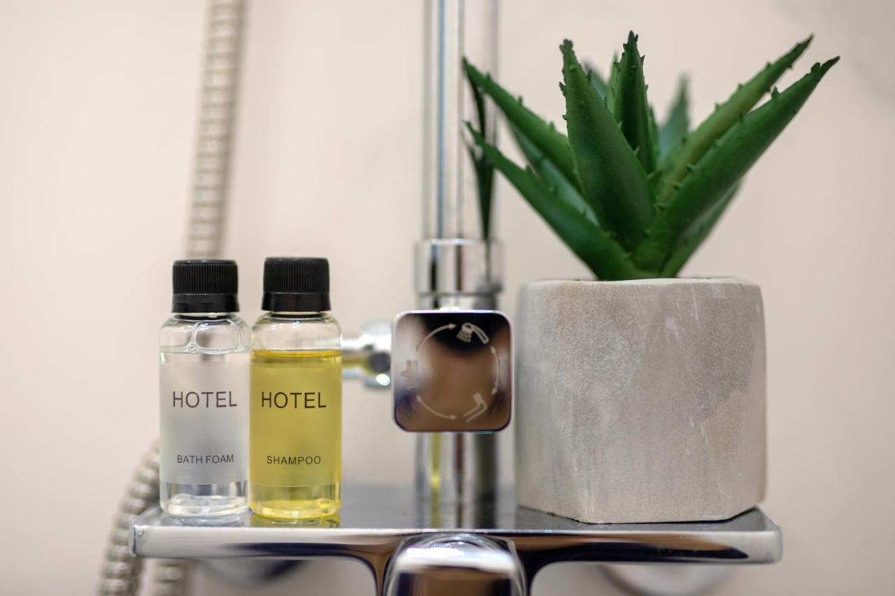 Benefice Hotel 耶烈万 外观 照片